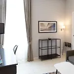 Lido Ξενοδοχείο 4*