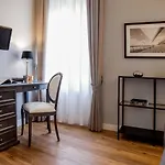 Lido Ξενοδοχείο 4*