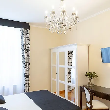 Lido 4*