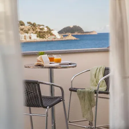 Lido Szálloda 4*