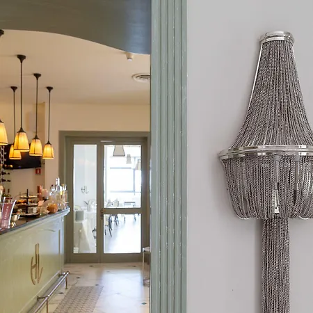 Ξενοδοχείο Lido 4*